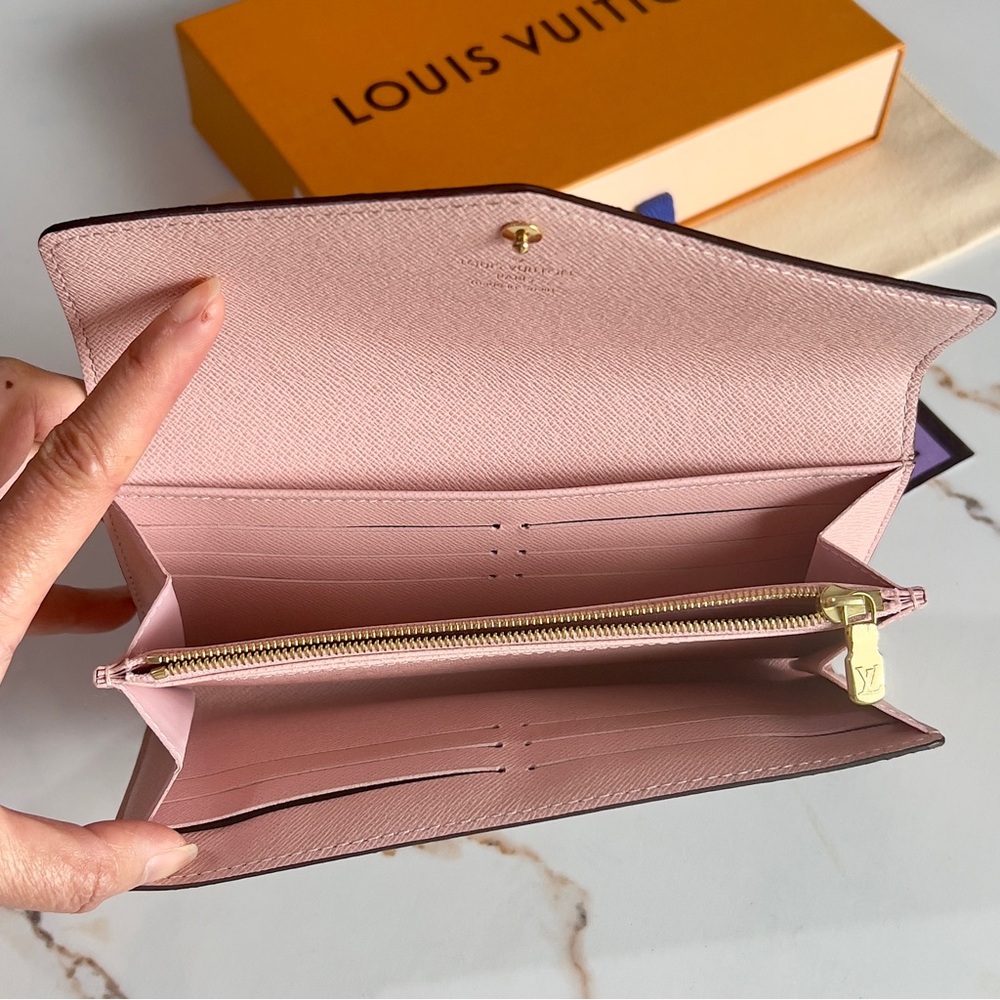 Authentic Louis Vuitton Sarah Wallet Ebene Pink - Picture 6 of 16
